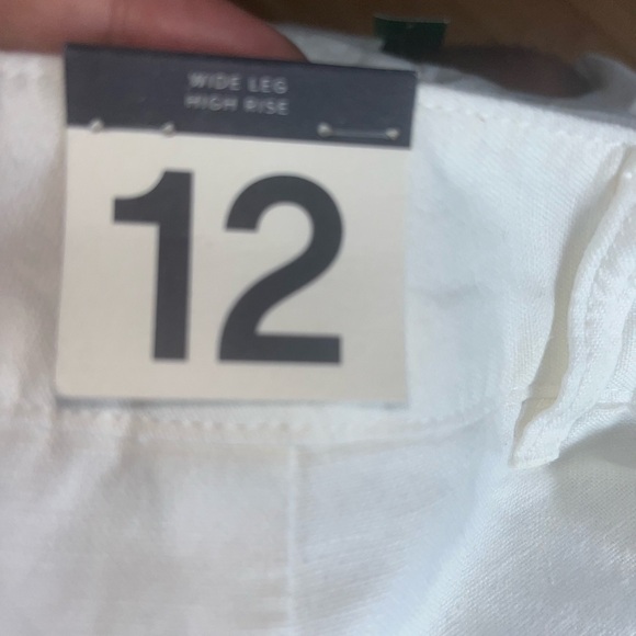 Gap Woman’s White linen pleated linen pant. Size 12. NWT - Picture 11 of 15